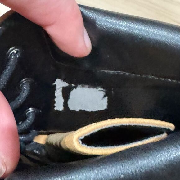 Azalea Tan Black Platform Boots Women’s 8.5 - Picture 6 of 6